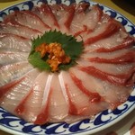 魚が旨い謎の店。UROKO - 