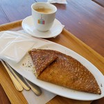 「そば粉とマッシュポテトのガレット (750円)」