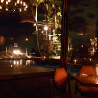 The lounge on the water - 
