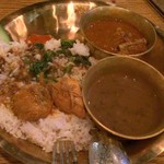 カスタマンダップ 大塚 - ダルバート500円