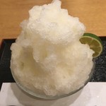 茶房いせはん - すだち氷