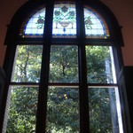 ルアン 神戸迎賓館 - 2階へ続く階段ルーム（ステンドグラス）