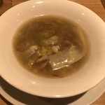 一碗水 - 紅花白菜栗子(白菜と栗の煮込みの紅花風味)