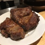 一碗水 - 富山県氷見産放牧豚