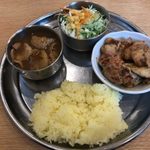 カレーの店 ガン爺 - 「ランチ(チキンハッサン)」1,000円+トッピング「バラカリ」400円