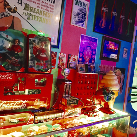 Pop N House ポップン ハウス 東本願寺前 ハンバーガー 食べログ