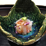 悠々 - サービスで出してくれた鯛の昆布締め('18.11月上旬)