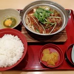 Joi Furu - すき焼き鍋定食です。(2018年11月)