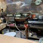 Maruhachi Tonkatsu Ten - 大きな鍋