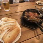 酒場のシャトル - 