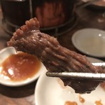 焼肉酒場 すみびや - ネクタイ 540円。