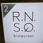 Bistaurant RNSQ - サイン