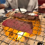 ルッカ - 霜降り和牛のクリームチーズ乗せ