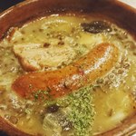 Bistro St.Anna - ソーセージと白いんげん豆の煮込み