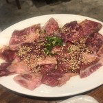 Sumibiyakiniku Horumon Ajimaki - 