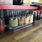 豊富な卓上の味変ポッド