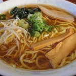 Chuuka Hanten Taihou - 天津飯セットのラーメン