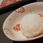 焼肉 展 - しゃぶしゃぶ用ご飯ボールです。