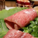 焼肉 展 - 