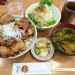 十勝豚丼 いっぴん 札幌平岡店 - 