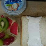 セントル ザ・ベーカリー - フルーツサンド作成(^o^)/