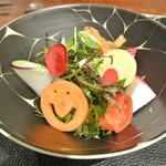 傳 - 野菜サラダ