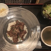 焼肉GROW - 