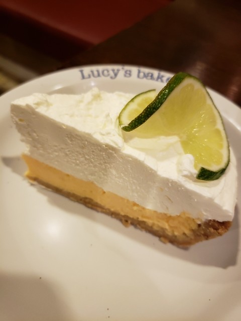 金曜限定 キーライムパイは絶品 By Te Amo ルーシーズベーカリー Lucy S Bakery 青葉台 アメリカ料理 食べログ