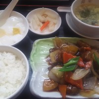 梅蘭 御茶ノ水ワテラス店 - ランチ黒酢酢豚 980円