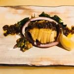 Kujirano Hanare - アワビのステーキ、肝バターソース