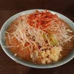 ラーメン二郎 - 2018年11月 小ブタ　ニンニク少し、トウガラシ　830円