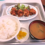 一休食堂 - 鳥唐揚げ定食６００円