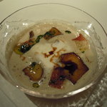 レ セゾン - 1.9.23セープ茸のカプチーノ仕立て イベリコ豚の生ハムをあしらって