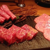 焼肉うしごろ 西麻布本店 - 