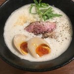 コジーナ邸 鶏白湯ラーメンと豪快な居酒屋料理＆鍋 - 