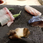 Shukou Musubi Sakaguchi - 徳島県牟岐産天然クエ，銚子産金目鯛，由岐産蒸しあわび，金華〆サバ，ホンマグロ赤身，中トロ，ぼうぜ酢酢〆の造り盛り合わせ