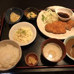 焼とり花串 - 料理写真:日替り定食＝７００円