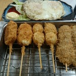 八福神 - チーズ串カツと、牛串カツと…あと何だたかな？(笑)(^^;