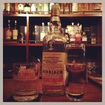 パブリックバー アイラ - 