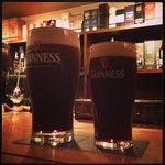 パブリックバー アイラ - 