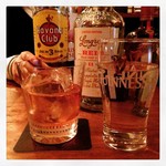 パブリックバー アイラ - 