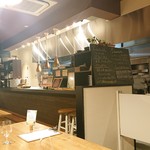 レ・カネキヨ - 内観