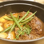 レ・カネキヨ - 牛ホホ肉のビール煮