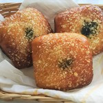 あじさい - チーズハムパン
