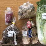 道の駅 とうじょう - 他には、おからほっぺ、山の芋、里芋、原木椎茸、オレンジ白菜を購入。