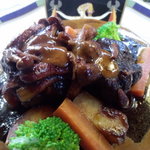 バレーナ - 牛テールの煮込み