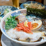 幸福軒 - 味玉幸福ラーメン 820円