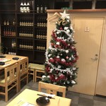 Hiroshima Okonomiyaki Seiemon - クリスマスツリー飾りました！