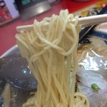 北海道らーめん奥原流 久楽 - 中細ストレート麺