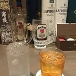 Fa-na Bar Fiorista - 梨の果樹酒とチエイサー。
